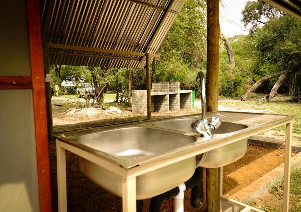 Sitatunga Campsite Maun Exterior foto